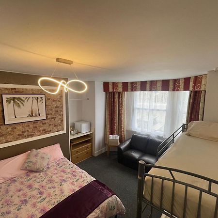 Backpackers Blackpool Hotel & Suites Zewnętrze zdjęcie