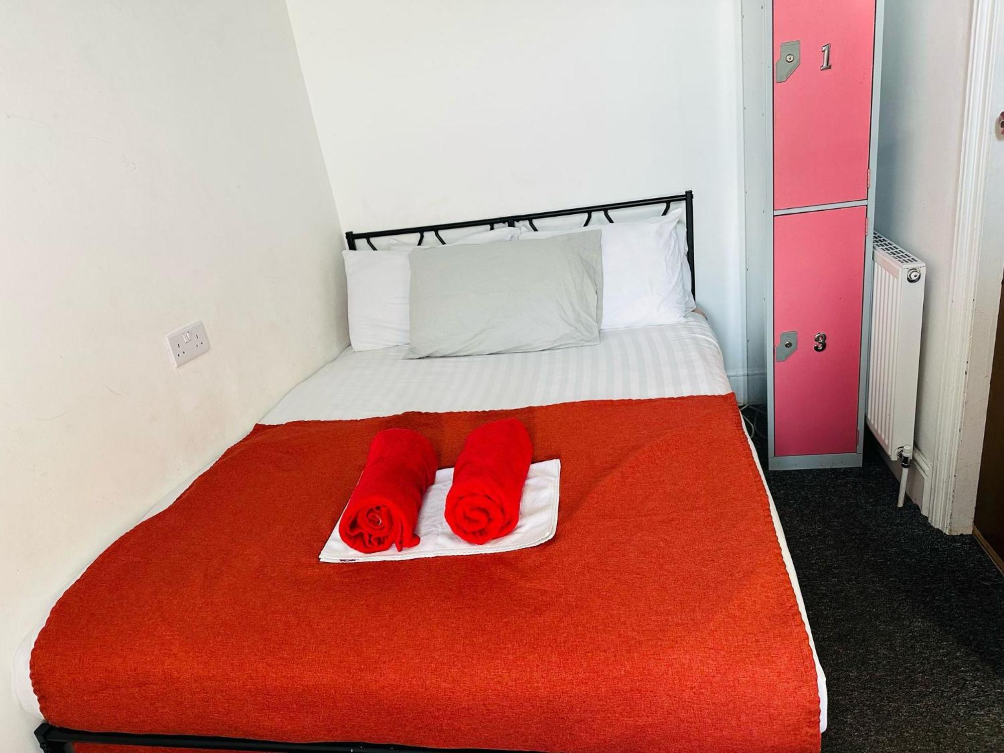 Backpackers Blackpool Hotel & Suites Zewnętrze zdjęcie