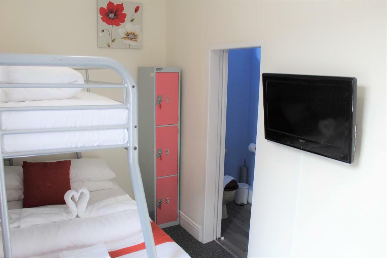 Backpackers Blackpool Hotel & Suites Zewnętrze zdjęcie